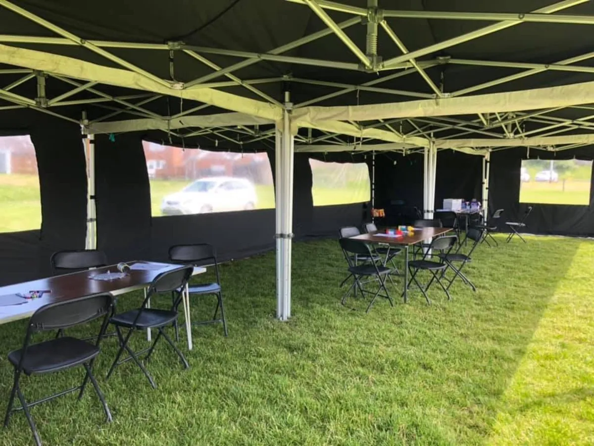 Pro 50 Gala Gazebo 4.5m x 3m - Image 4