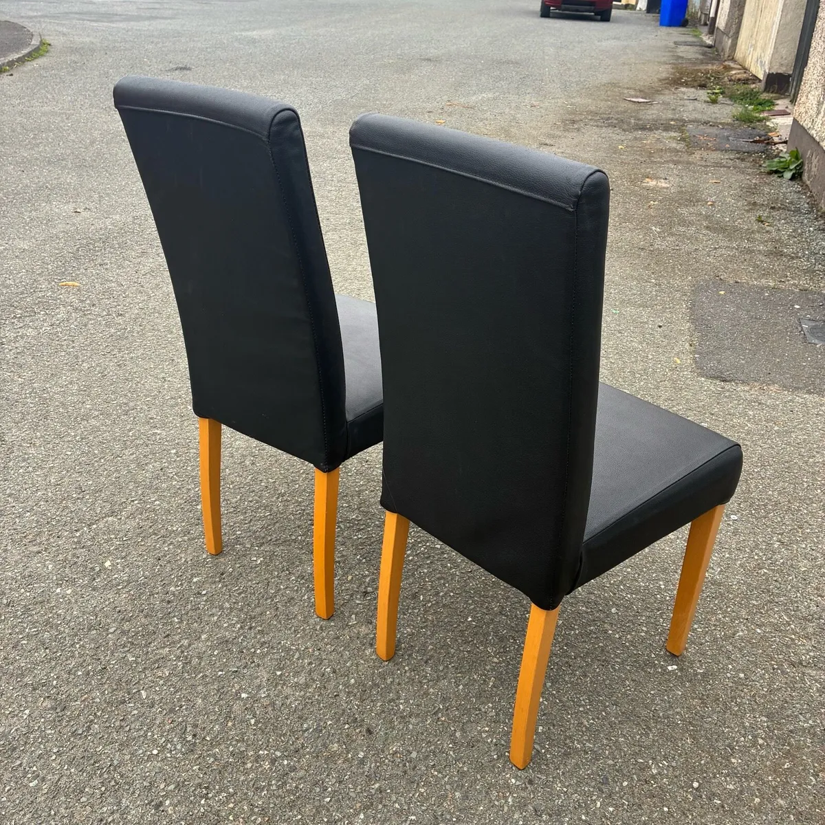 Two Italian Black leather kitchen chairs - Image 3