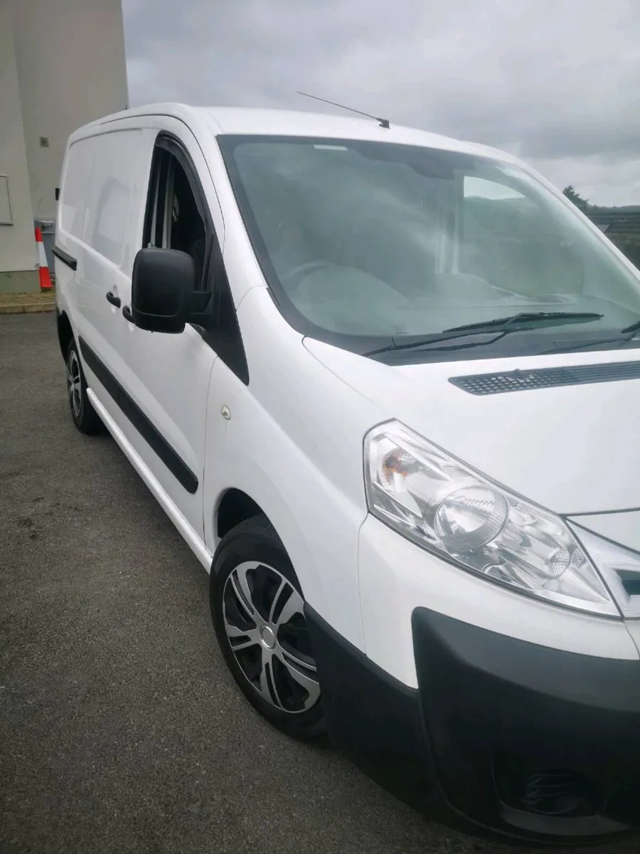 Day van - Image 3