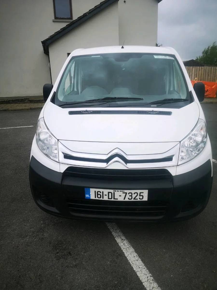 Day van - Image 1