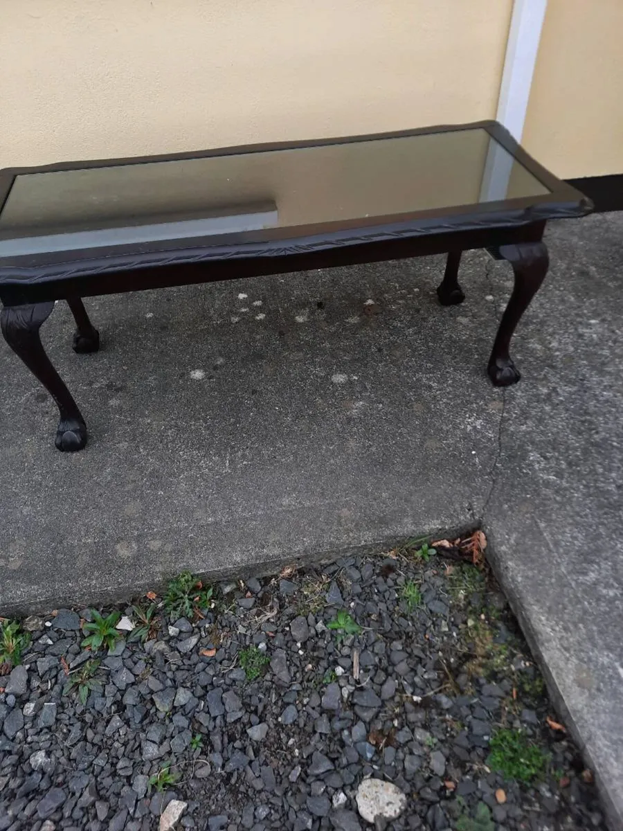Antique  coffee table - Image 1
