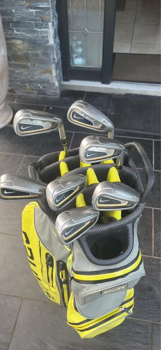 Nike iron set - Image 1