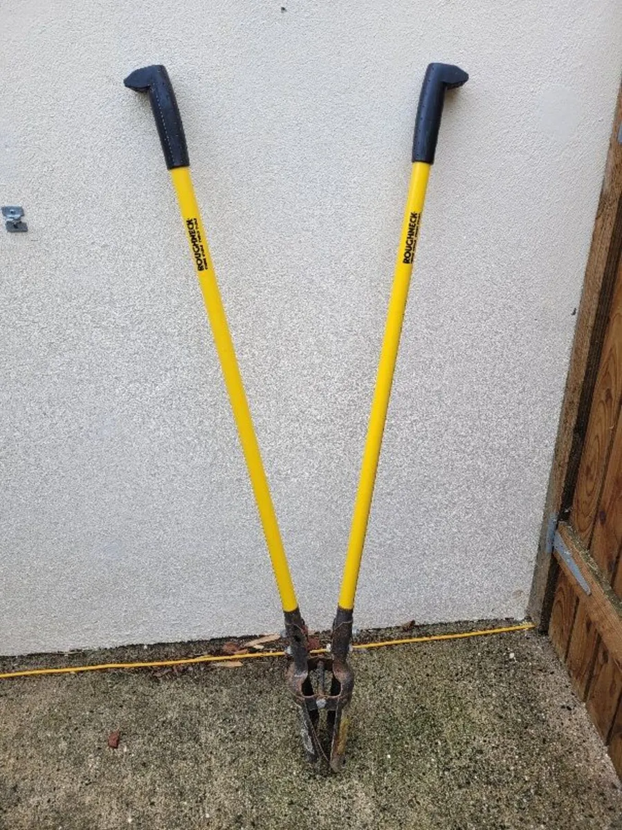 Post Hole Digger Bar and sharp edge post hole digg - Image 2