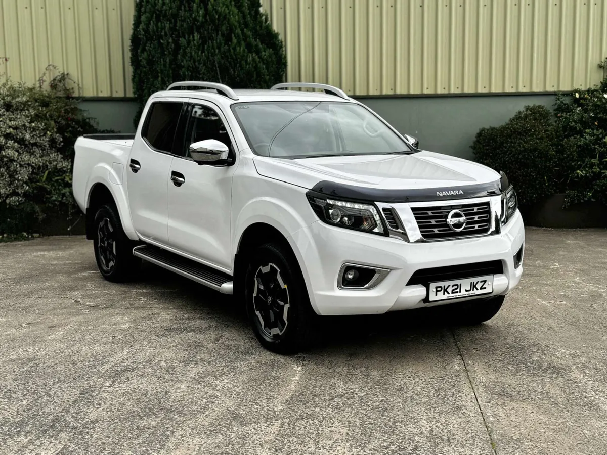 Nissan Navara 2021, Manual, Leather, Tow Bar - Image 1