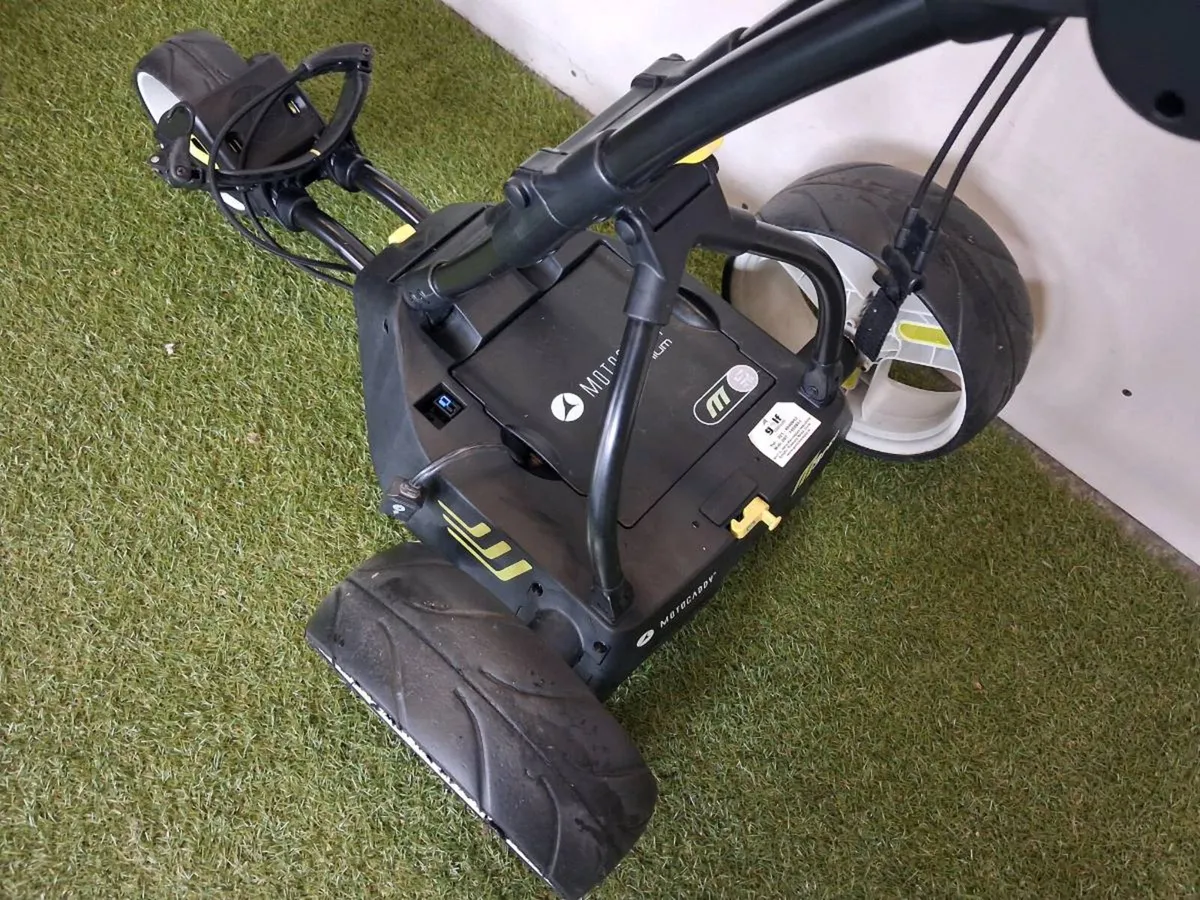 Motocaddy M3 at Golf Concepts - Image 3