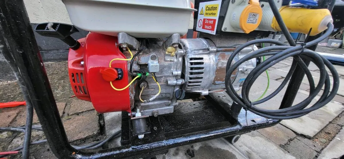 Honda stephill dual fuel Generator - Image 1