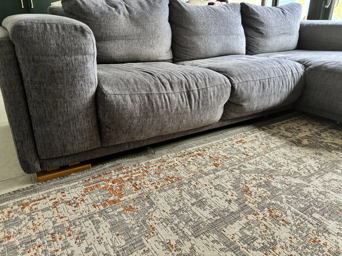 L Shape Sofa - Image 3