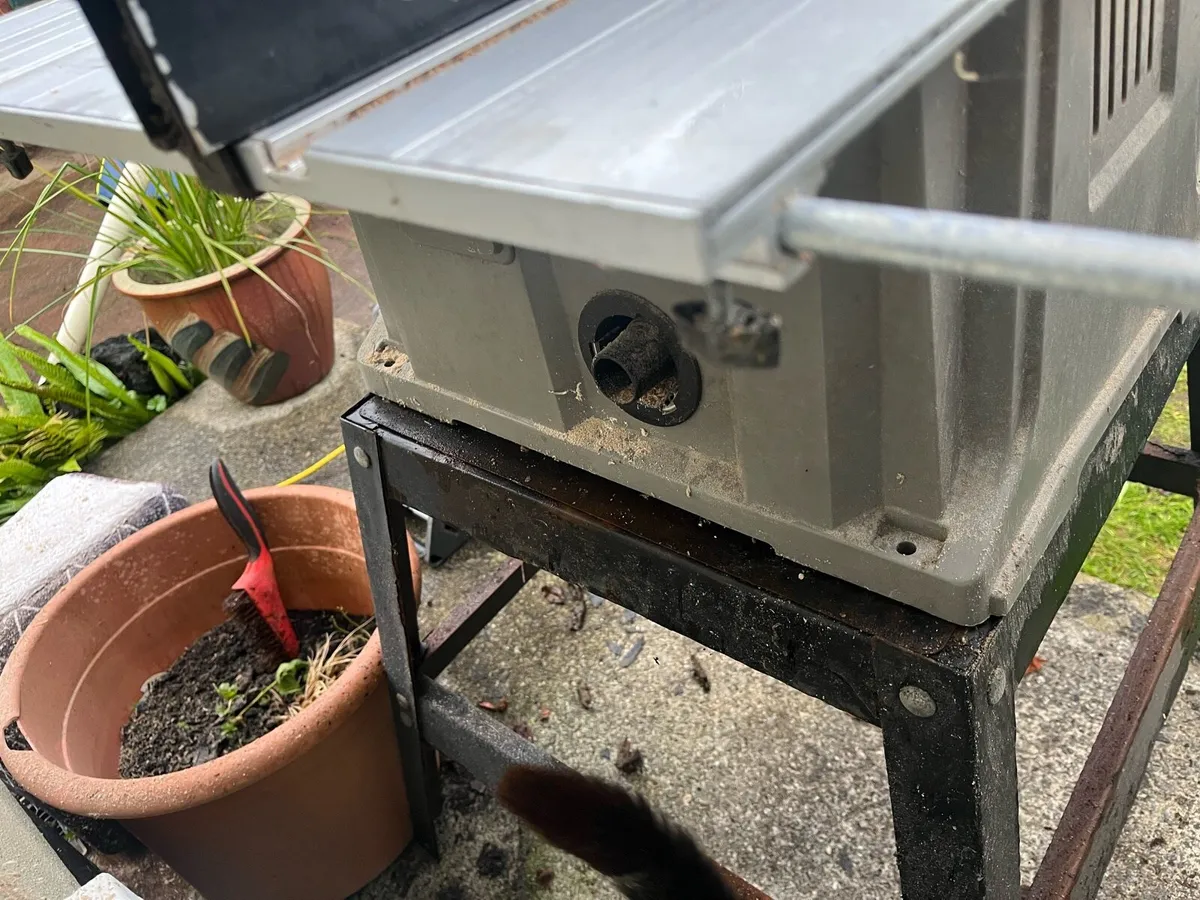 Table saw - Image 4