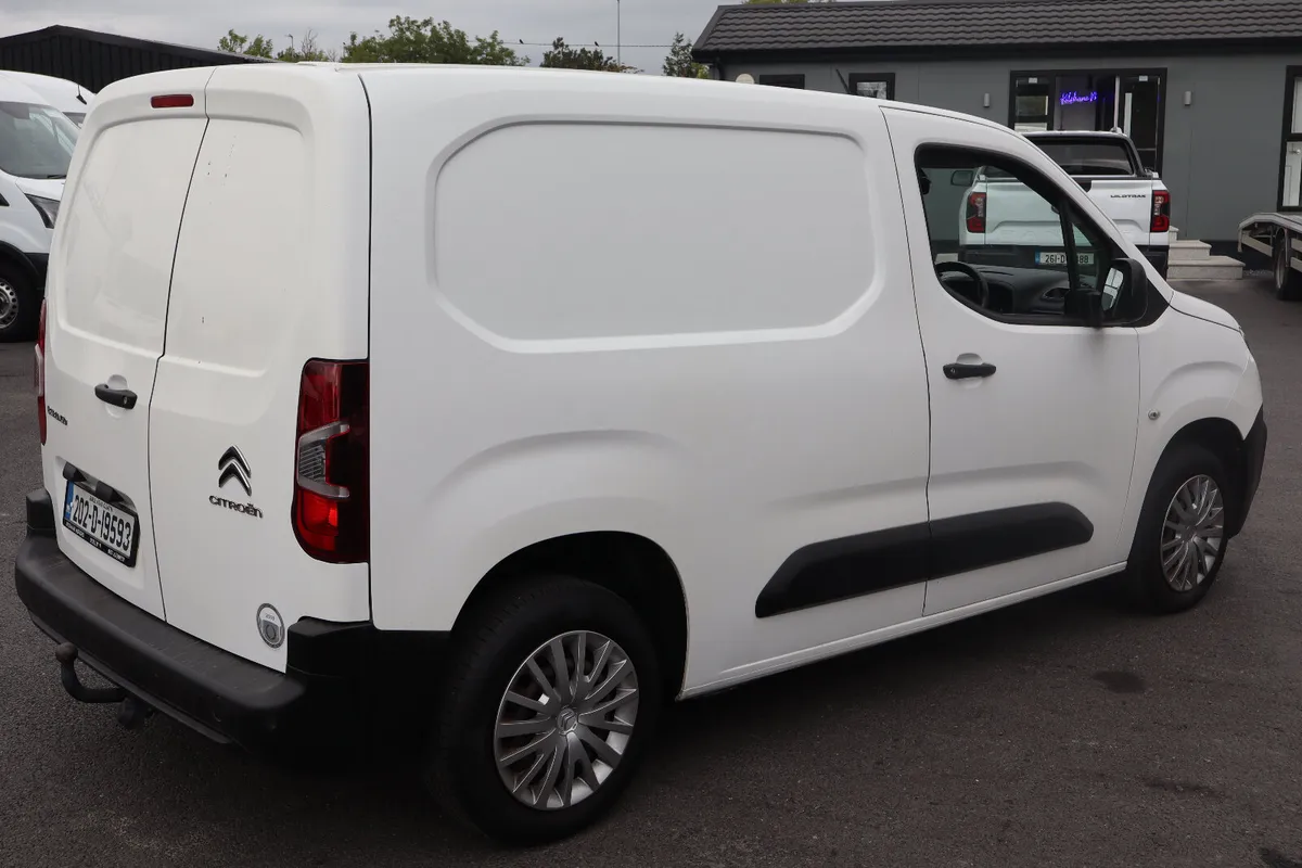 2020 CITREON BERLINGO SWB - Image 3