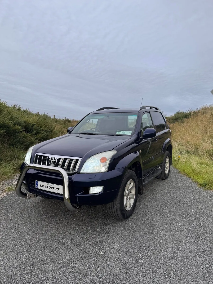 Toyota Land Cruiser - Image 2