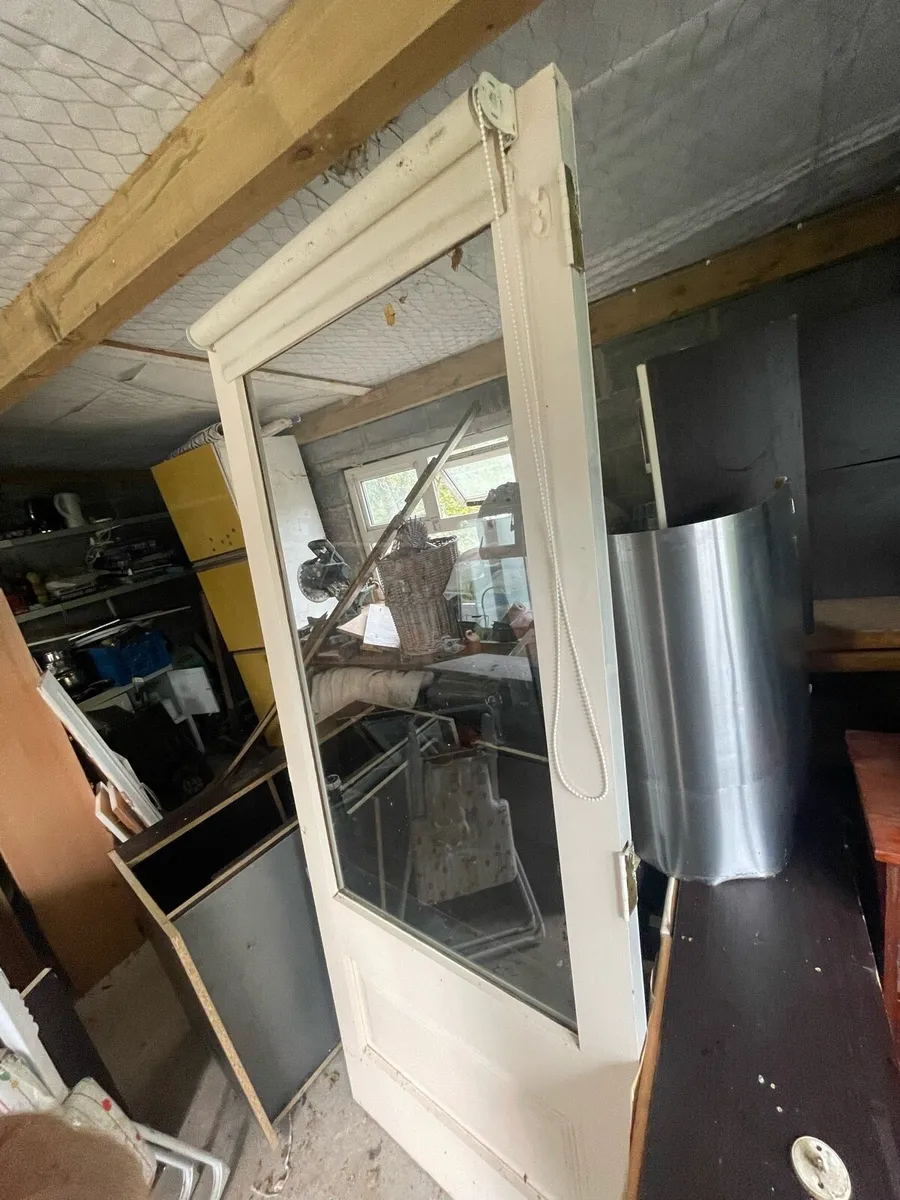 4 interior doors - Image 2