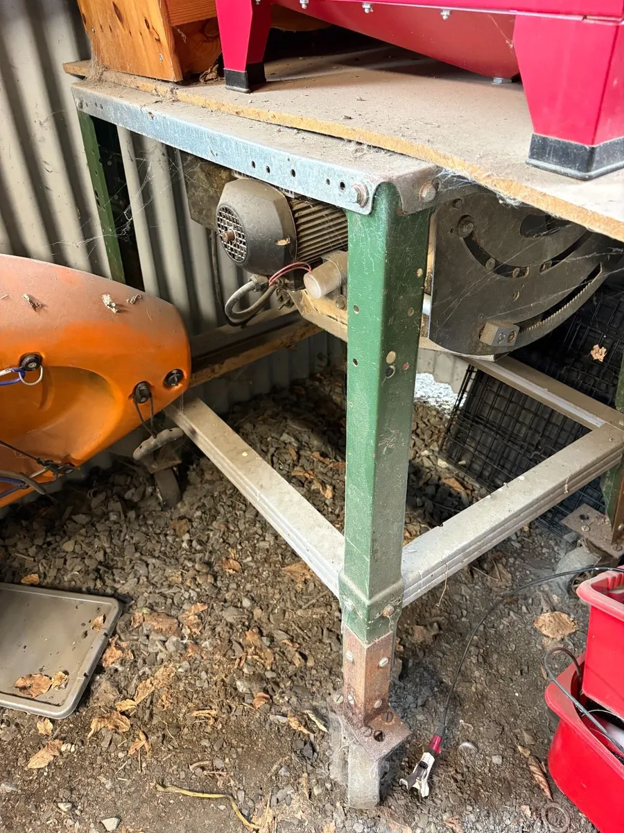 Bench Saw - Image 2