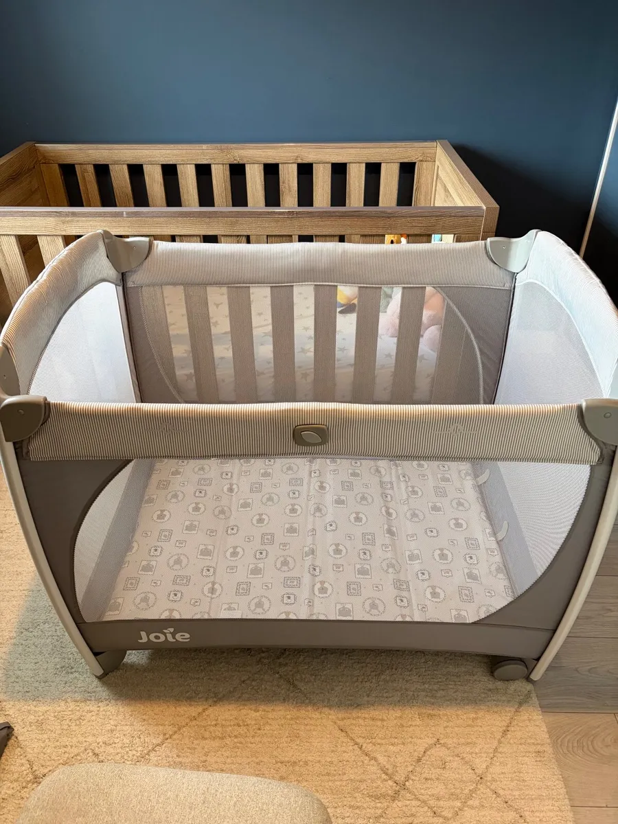 Joie Excursion Travel Cot (birth to 15kg) - Image 1