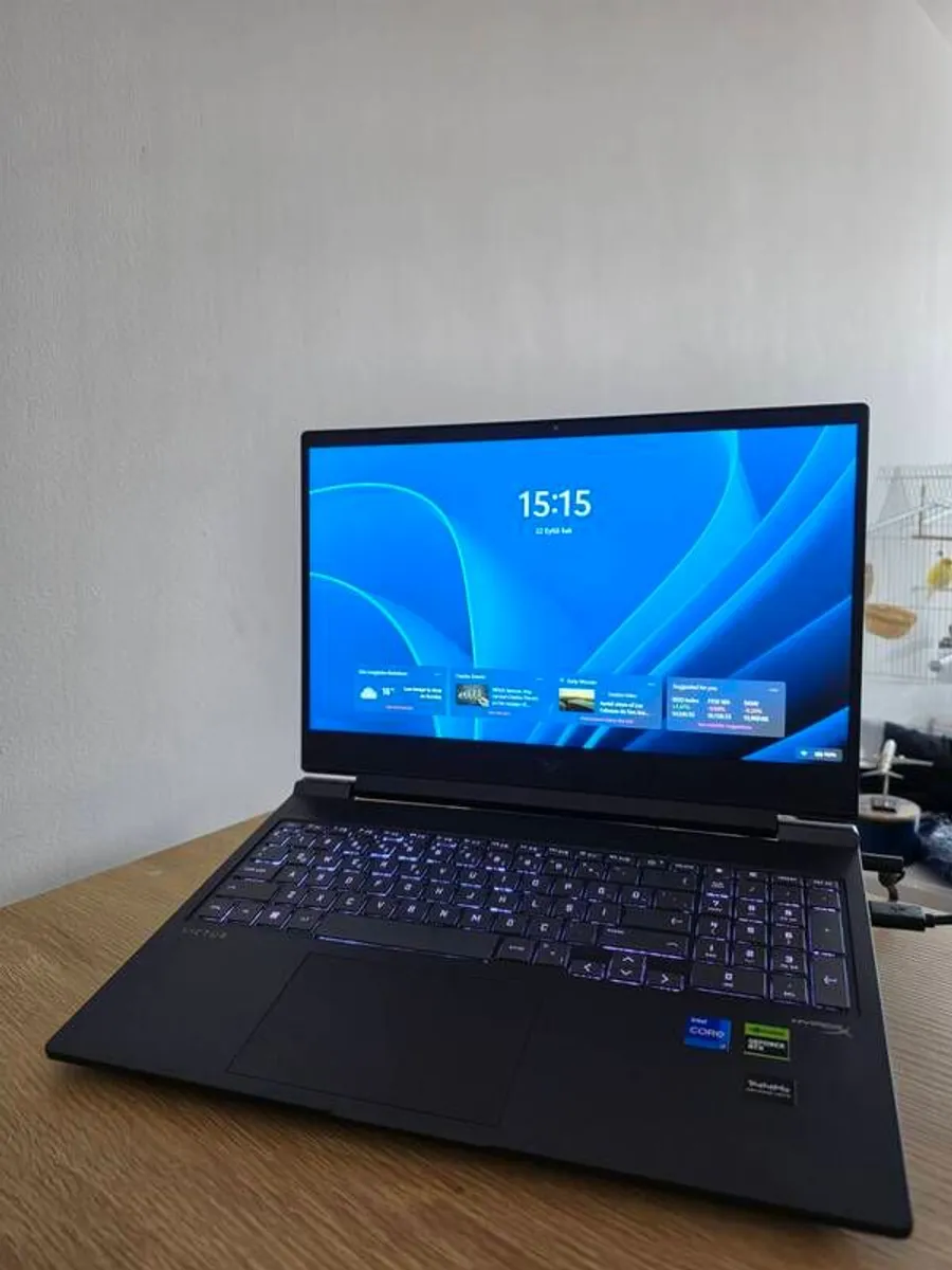 Hp Victus Gaming Laptop | I7-14700hx | Rtx 4070 | 64gb Ddr5 | 1tb - Image 1