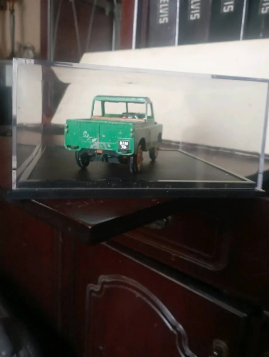 RARE BRITAIN'S LITTLE FARMER LAND ROVER DISCOVERY - Image 2