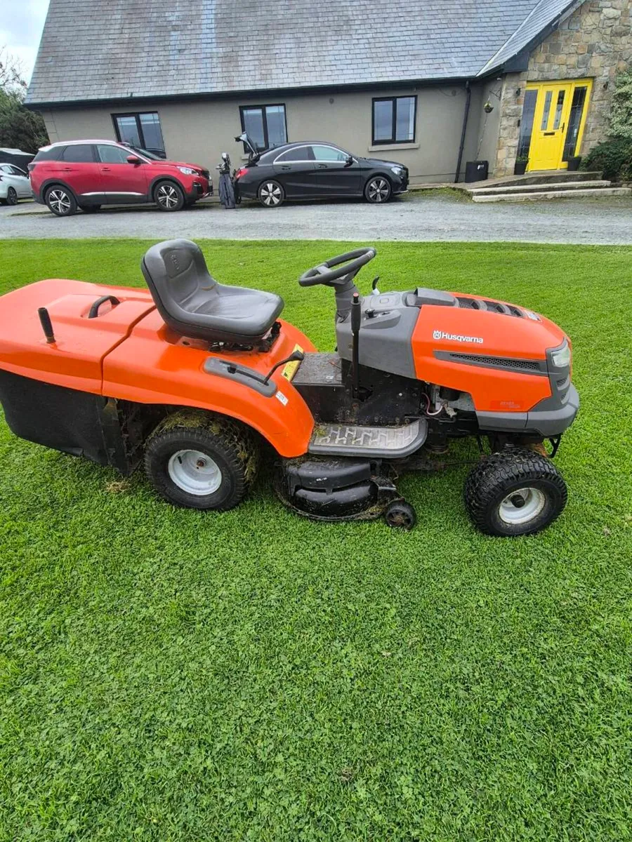 Husqvarna ct151 rideon mower - Image 2