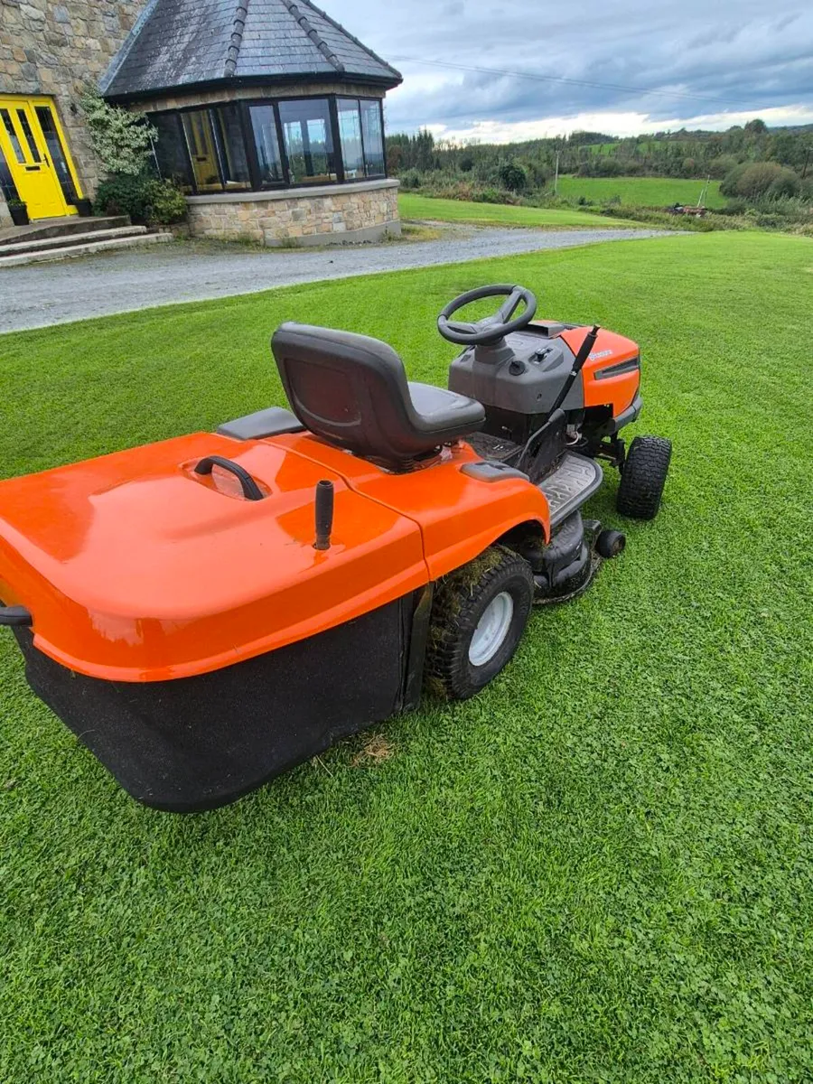 Husqvarna ct151 rideon mower - Image 4