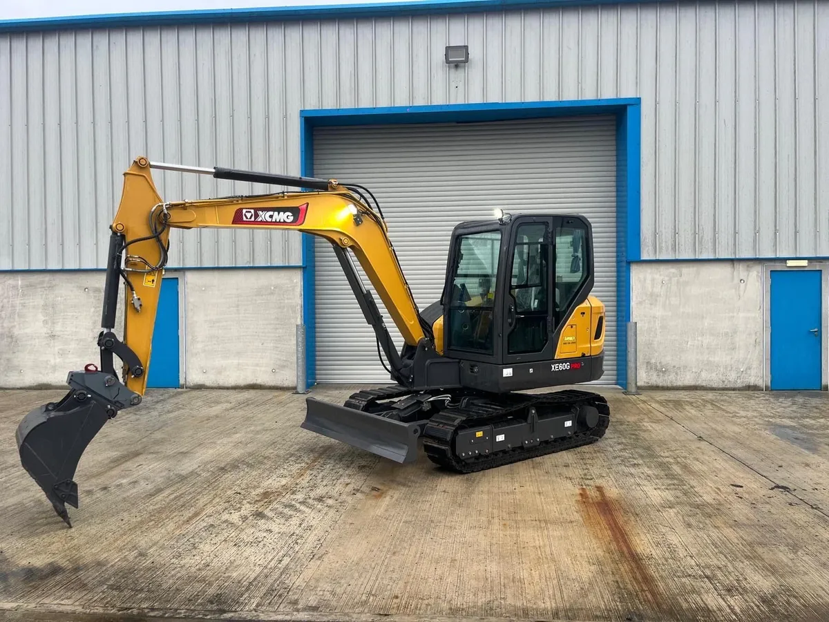 Digger for sale - Image 1