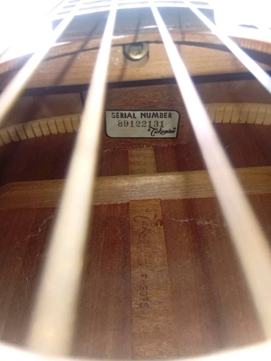 Takamine guitar - Image 4