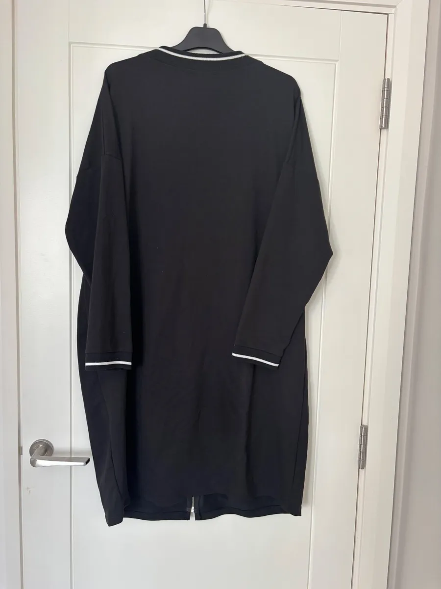 Brand new sporty dress/ coat- size 16/18/20/22 - Image 3