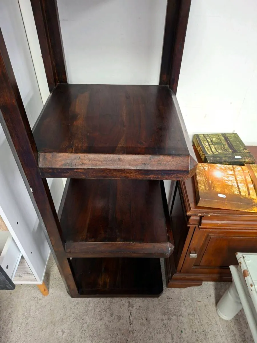 SHELF - Image 3