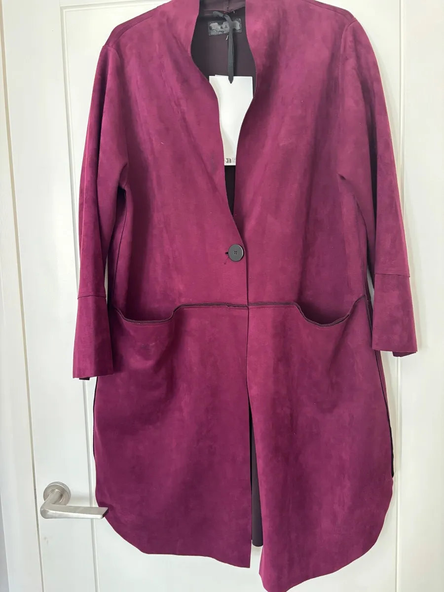 Brand new coat- size 16/18/20 - Image 3