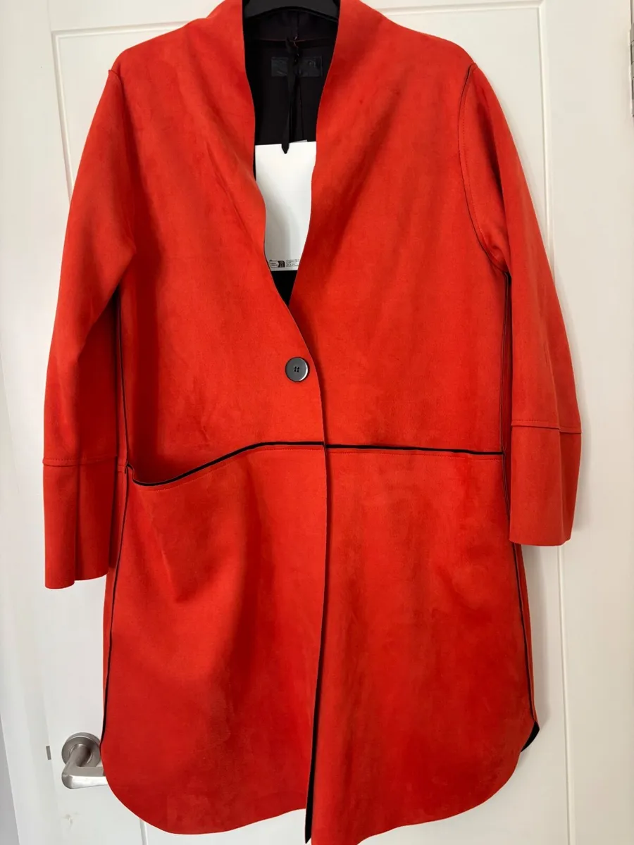 Brand new coat- size 16/18/20 - Image 2