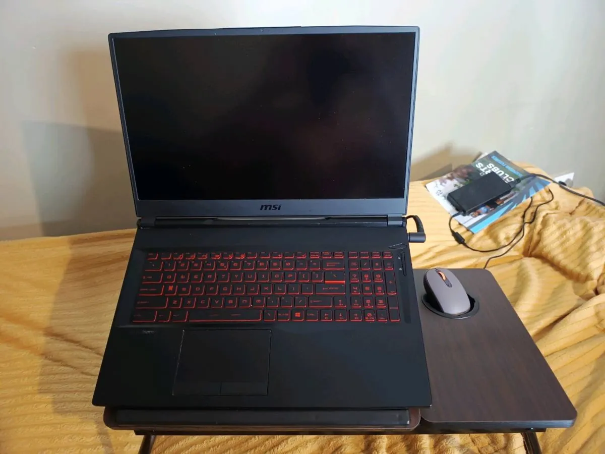 MSI GL75 Leopard Gaming Laptop - Image 3