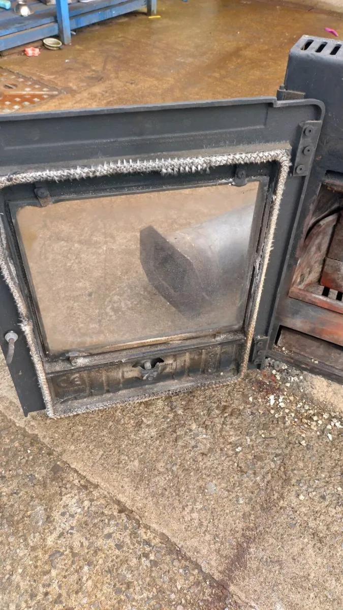 Inset stove - Image 4