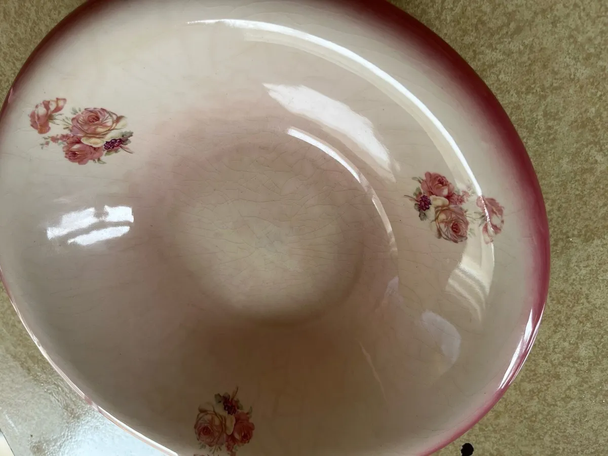 Vintage Shabby Chic Floral Ceramic Bowl / Basin - Image 2
