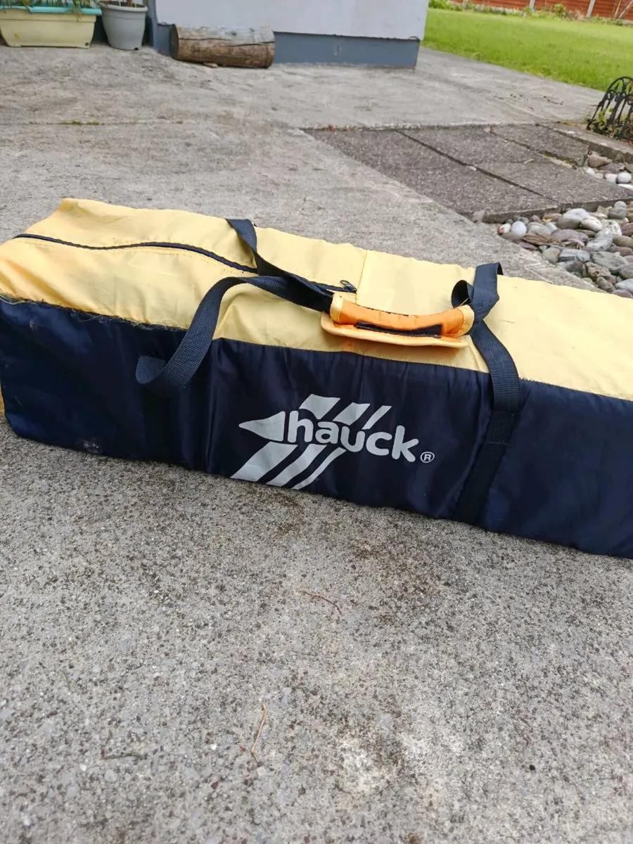 Playpen/travel cot - Image 2
