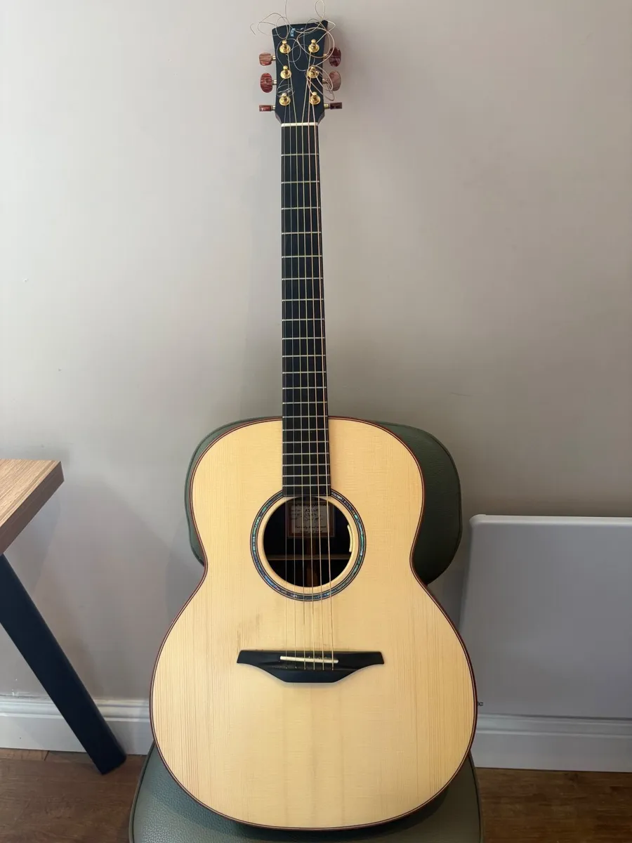 Mcilroy Left Handed Guitar - Image 1