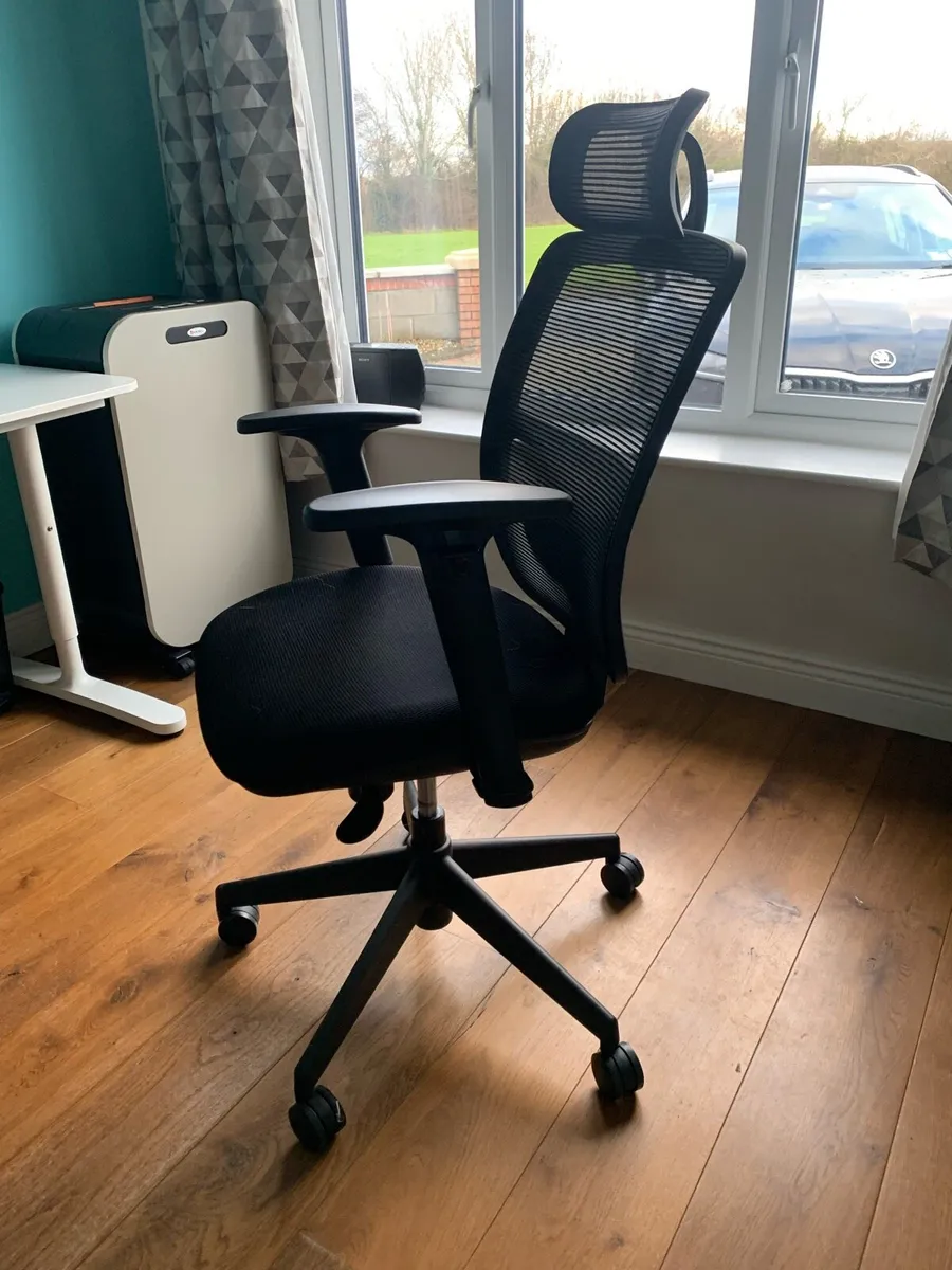 Office Chair - Image 1