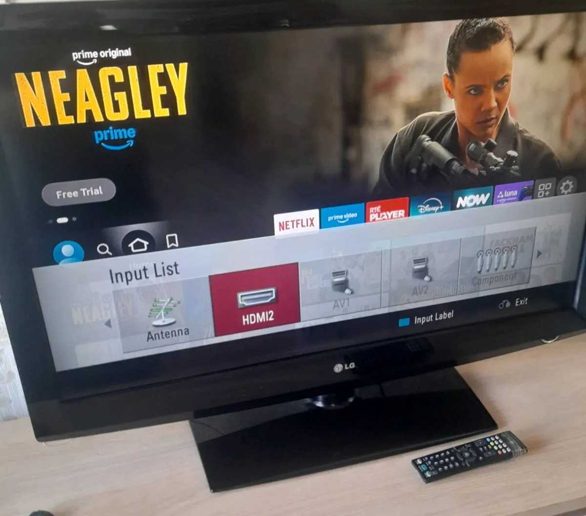 42 inch LG plasma tv for sale - Image 2