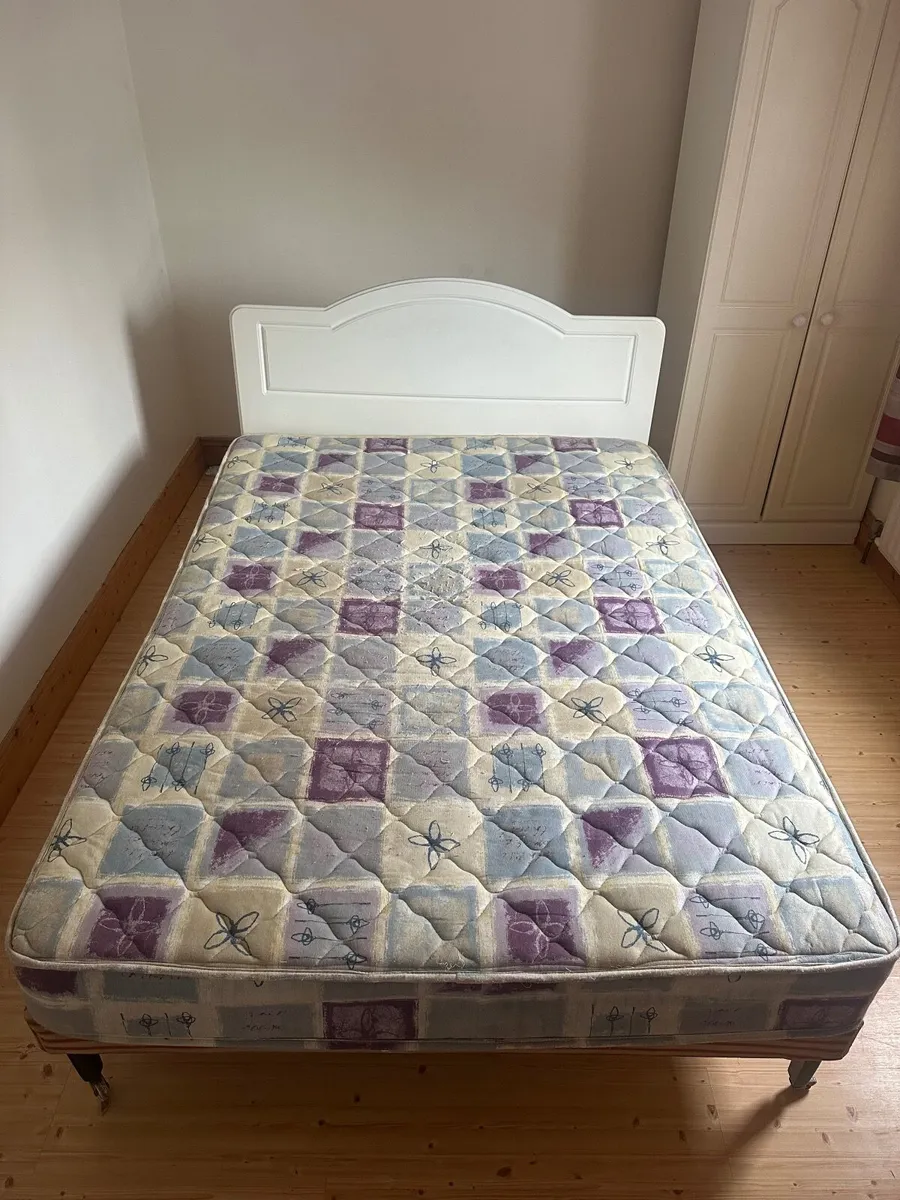 Double Bed with white headboard - Image 1