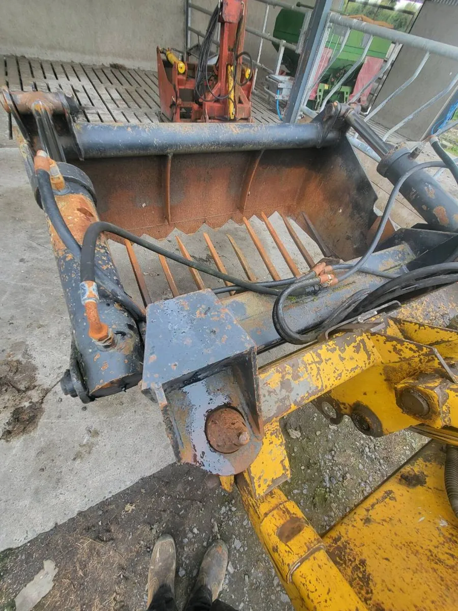 Tighe Shear grab - Image 1