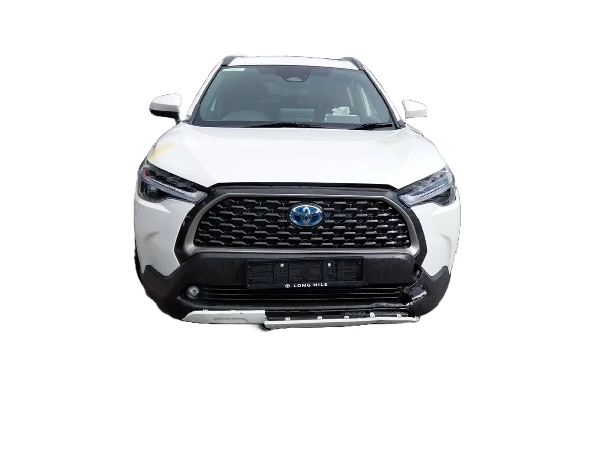 2023 Toyota COROLLA CROSS 1.8 Auto For Breaking - Image 2