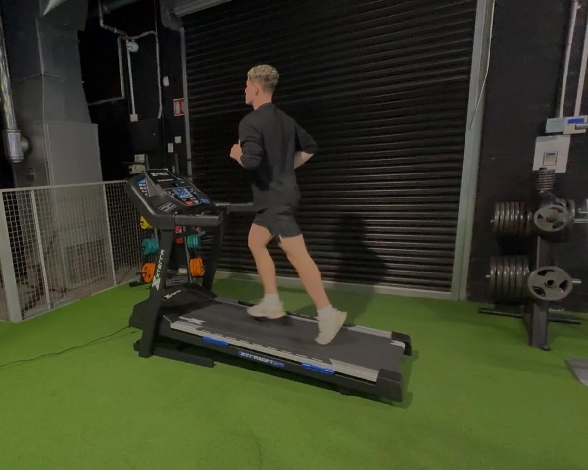 Xterra TR85 Folding Treadmill | Ex-Demo | 3.5 CHP - Image 4