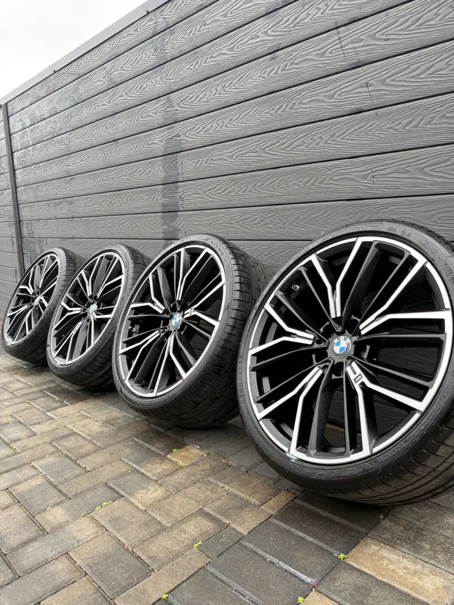 20” GENUINE BMW G20,G30 M-SPORT ALLOY WHEELS&TYRES - Image 1