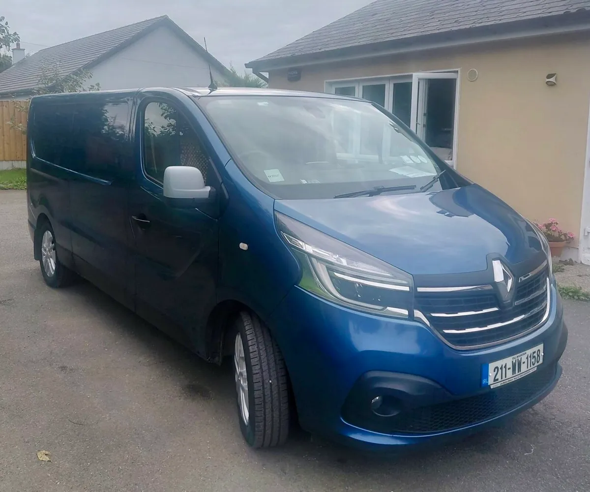2021  Renault Trafic Sport LWB - Image 3