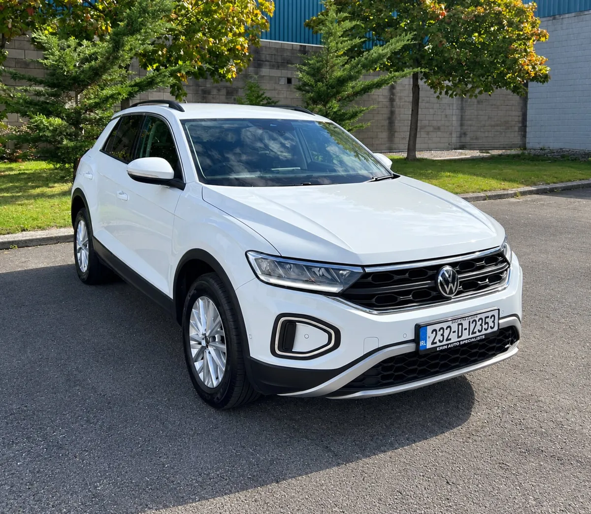 2023 Volkswagen T-Roc Commercial - Image 1