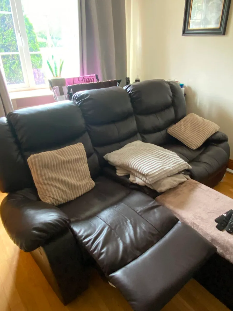 Sofa - Image 3