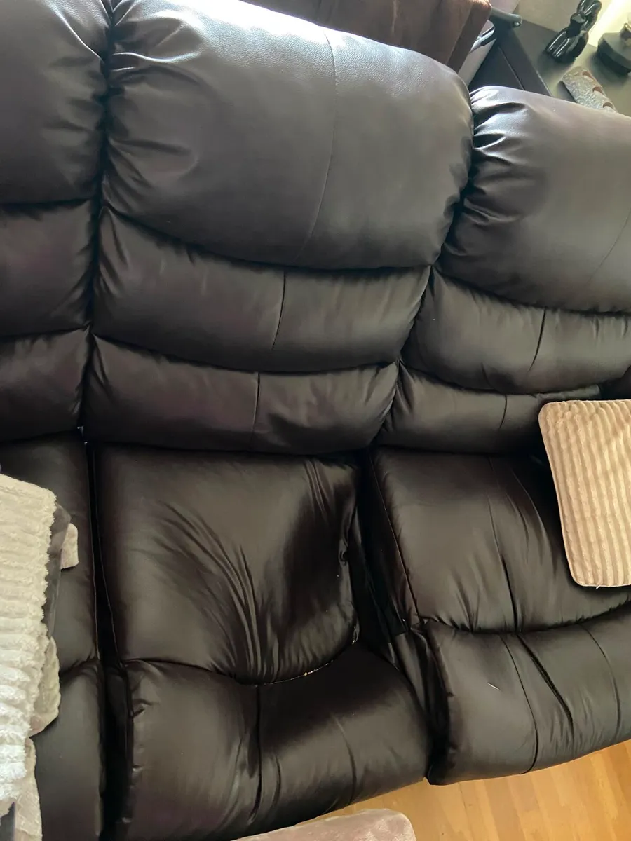 Sofa - Image 4