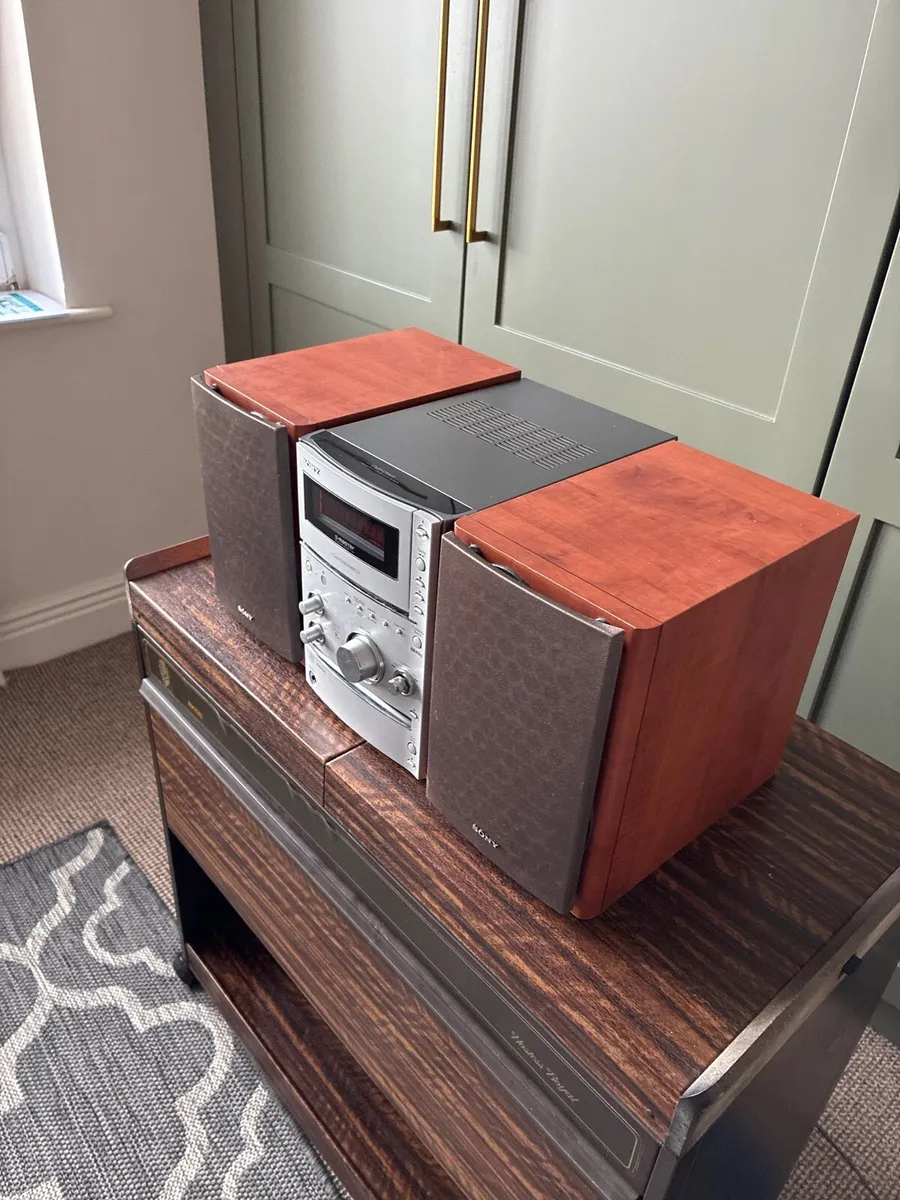 Sony mini music centre - Image 1