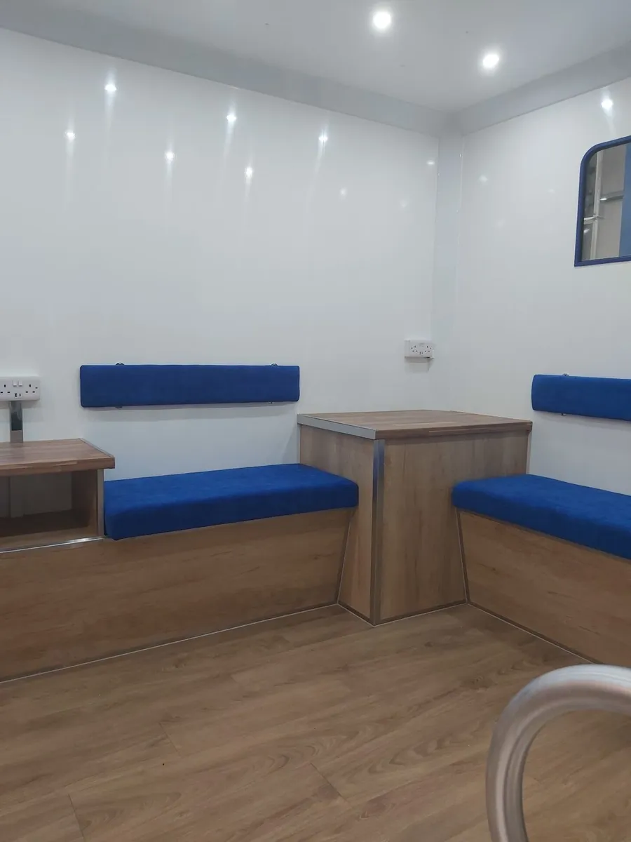 Butlers 12' Second Hand Exhibition Trailer - Image 2