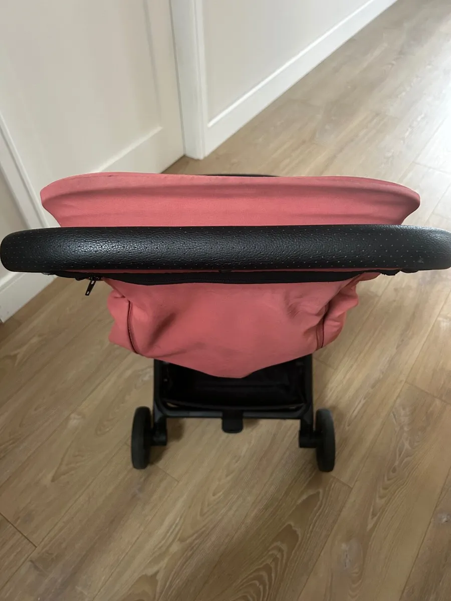 Zummi Eden Travel Buggy - Image 2