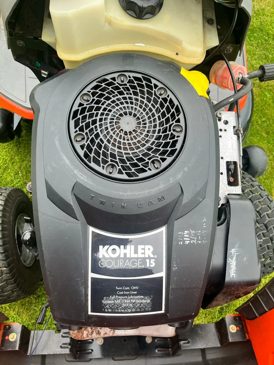 Ride on lawnmower - Image 4