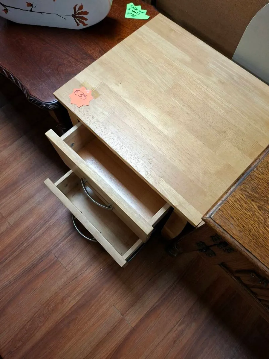BEDSIDE LOCKER - Image 3