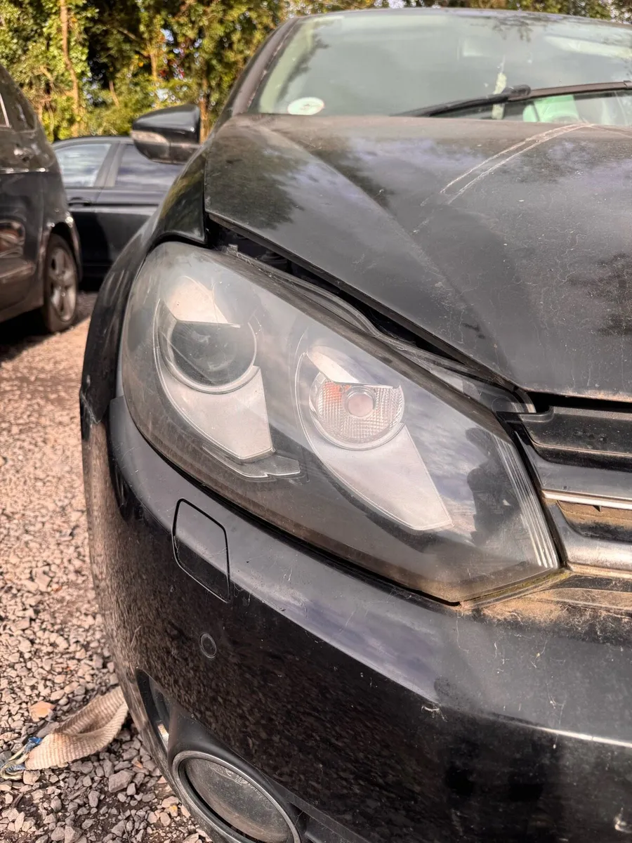 2010 Volkswagen Golf Breaking - Image 3