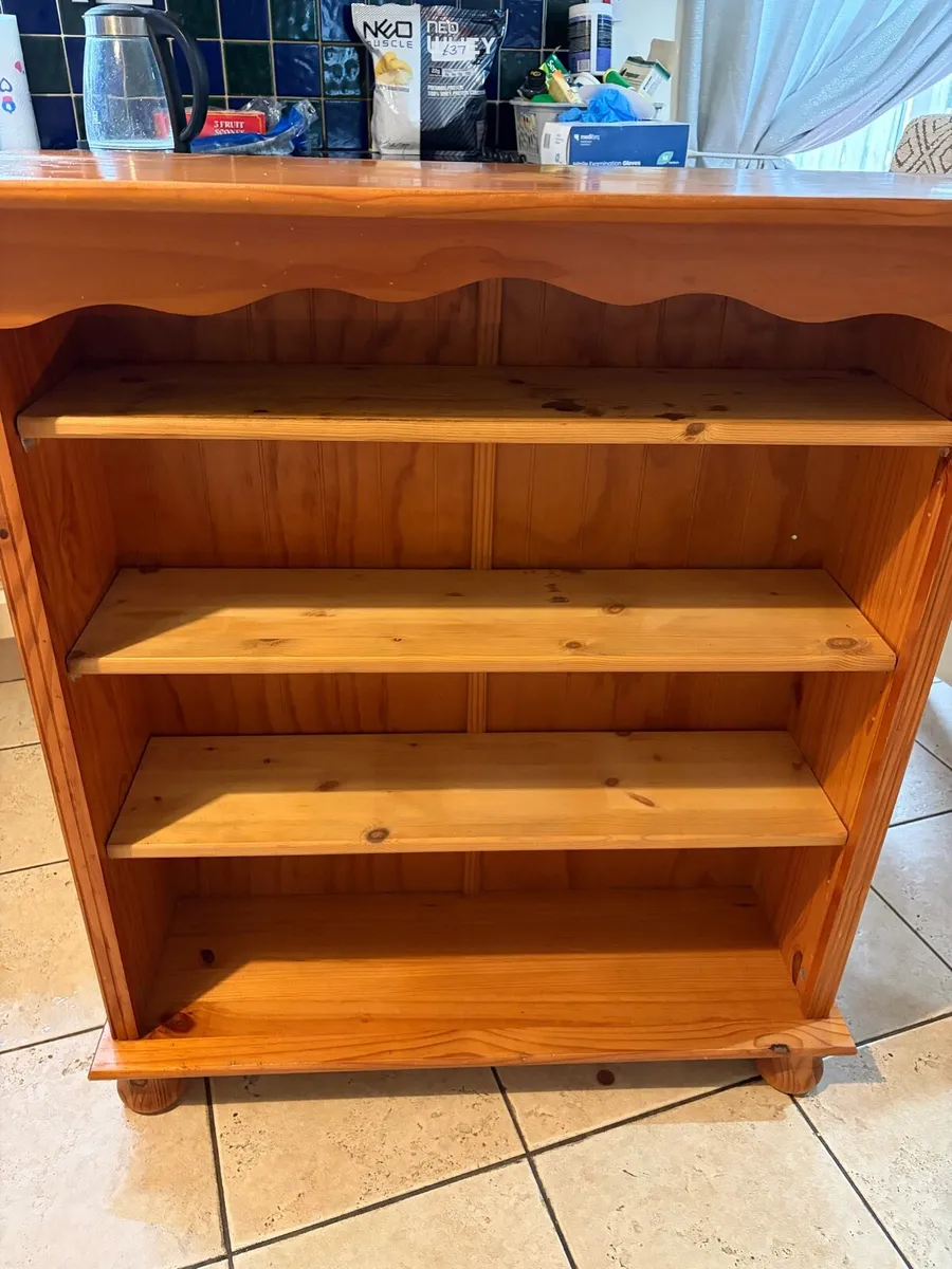 Pine bookshelf